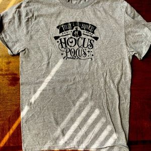 Gildan heavy cotton Hocus pocus shirt